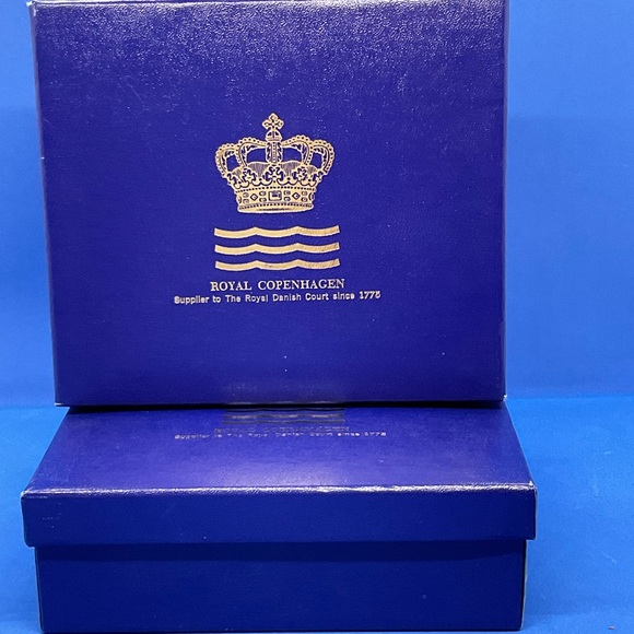 New in Box Vintage Scandinavian Small Candle Holders TWO - Picture 7 of 9